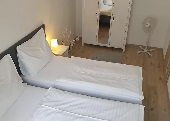 Greg Kampa Apartment