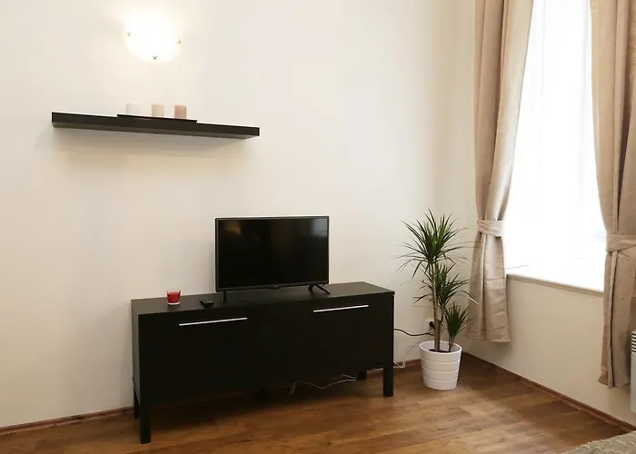 Greg Kampa Apartment Prag