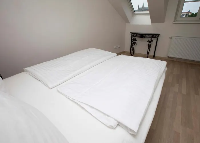 Apartment Greg Kampa Prag